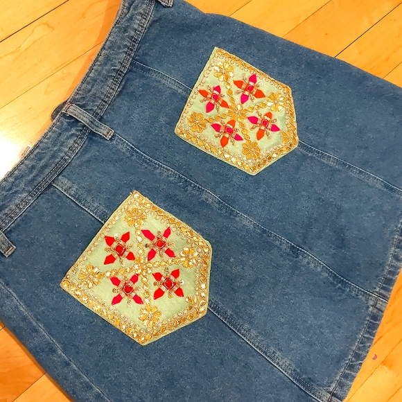 Denim Mini Festival Skirt - Picture 9 of 10